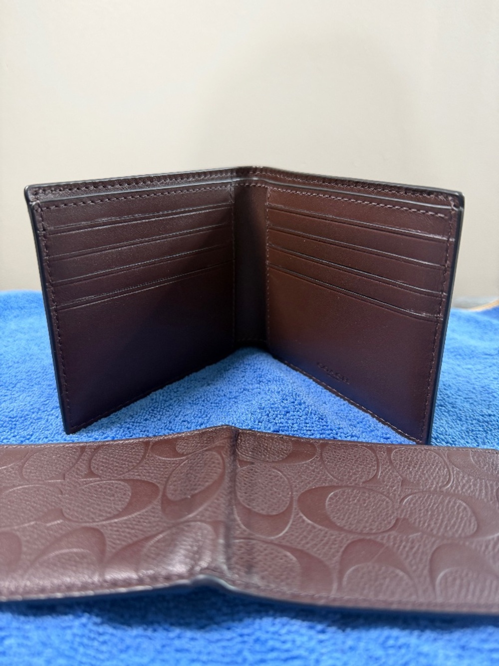 🤎 Coach Men’s Brown Wallet – Lightly Used 🤎